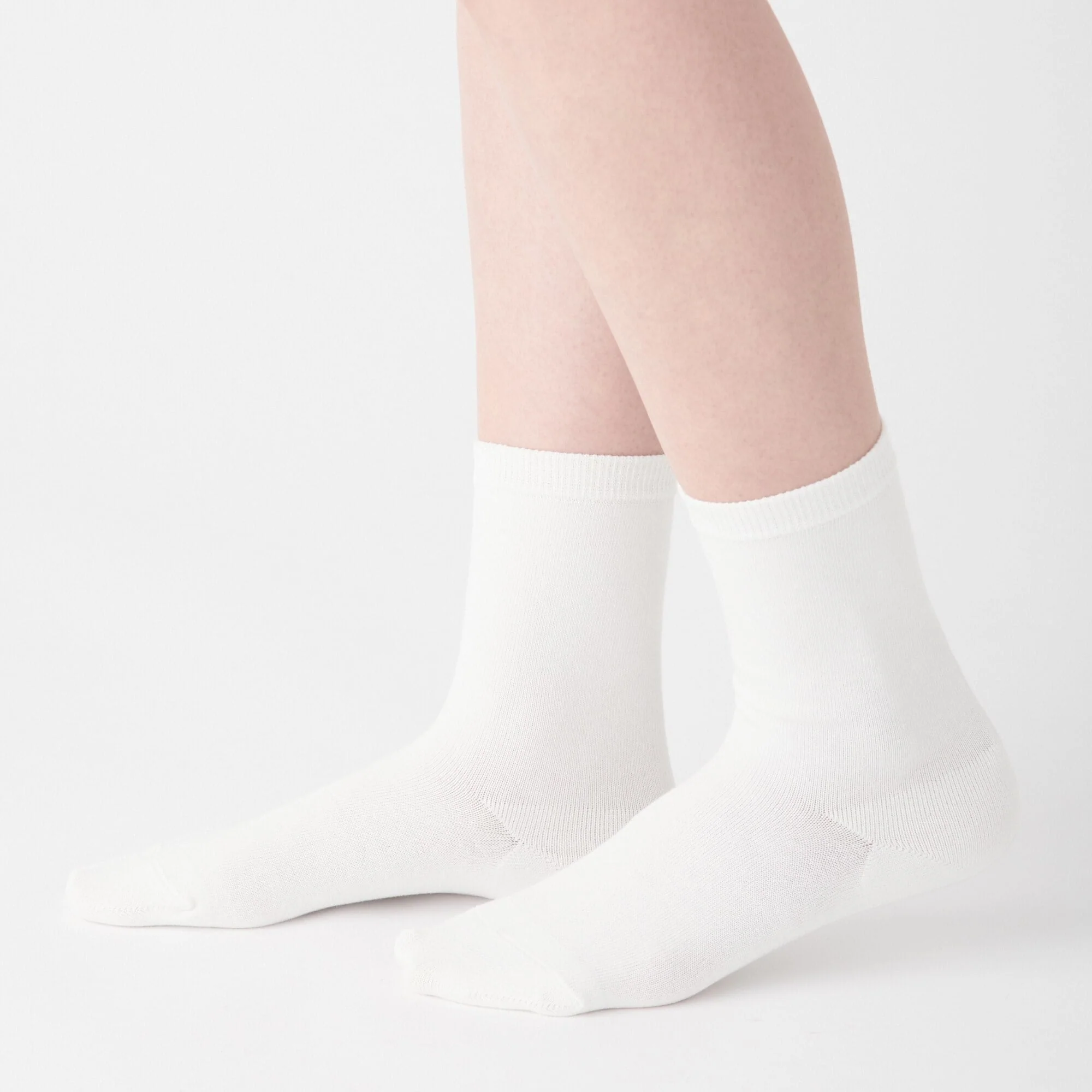 Right Angle 3 Layer Loose Top Socks - Image 9