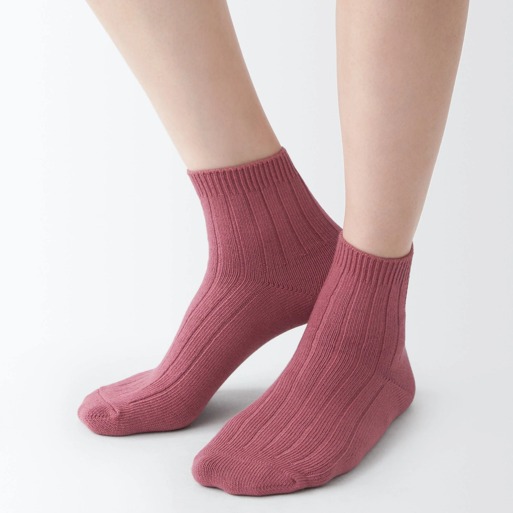 Right Angle Adjustable Ribbed Socks - Image 3