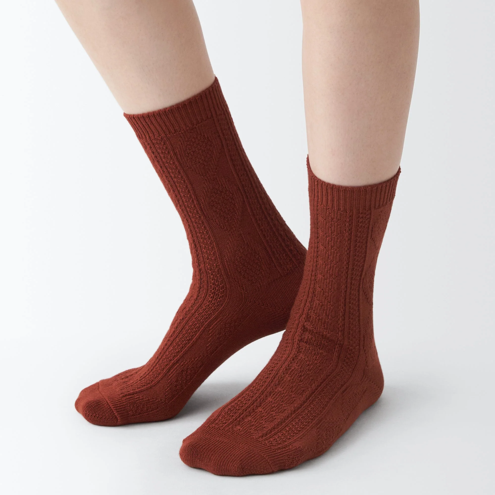 Right Angle Loose Top Socks - Image 7