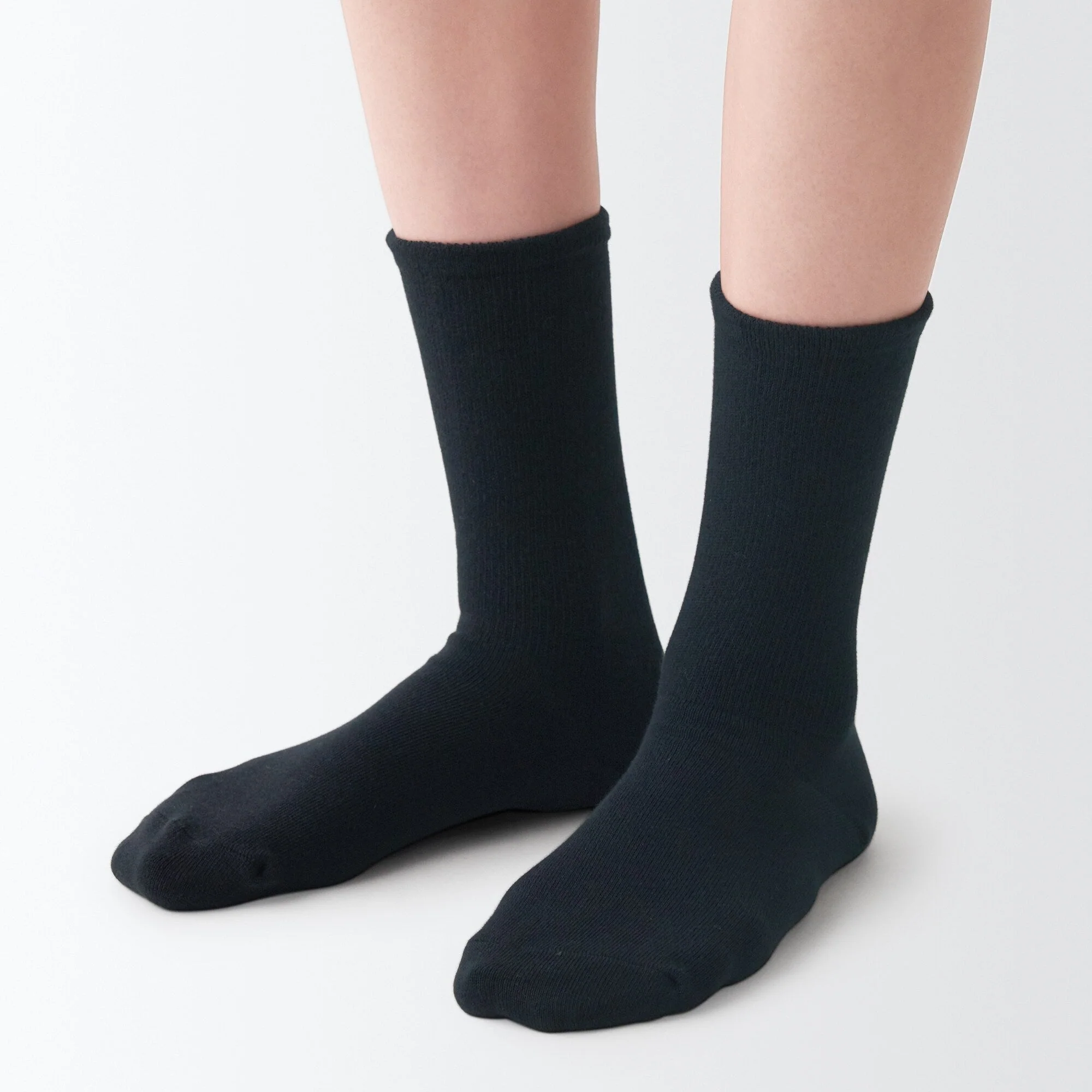 Right Angle Loose Top Tapered Socks - Image 15