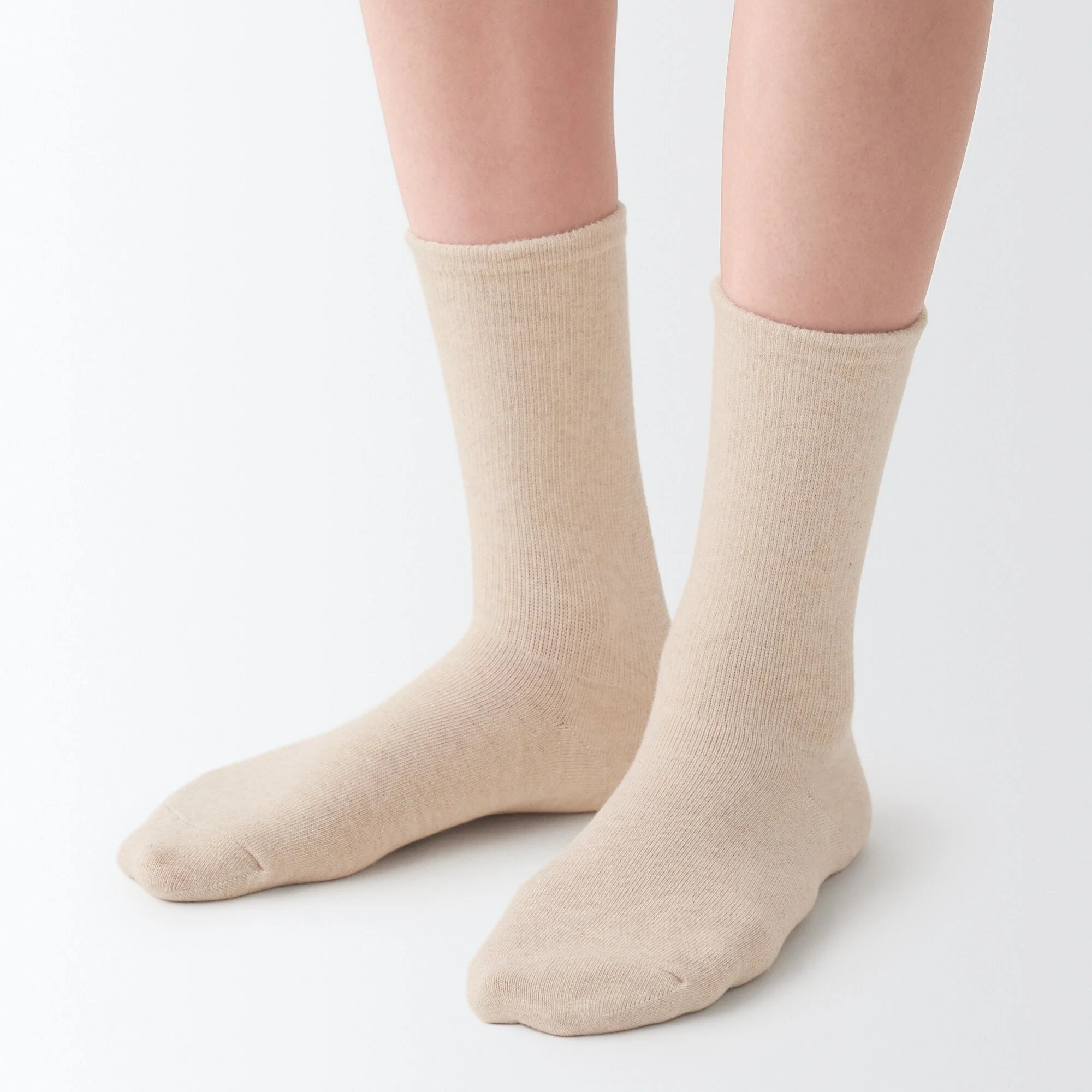 Right Angle Loose Top Tapered Socks - Image 17
