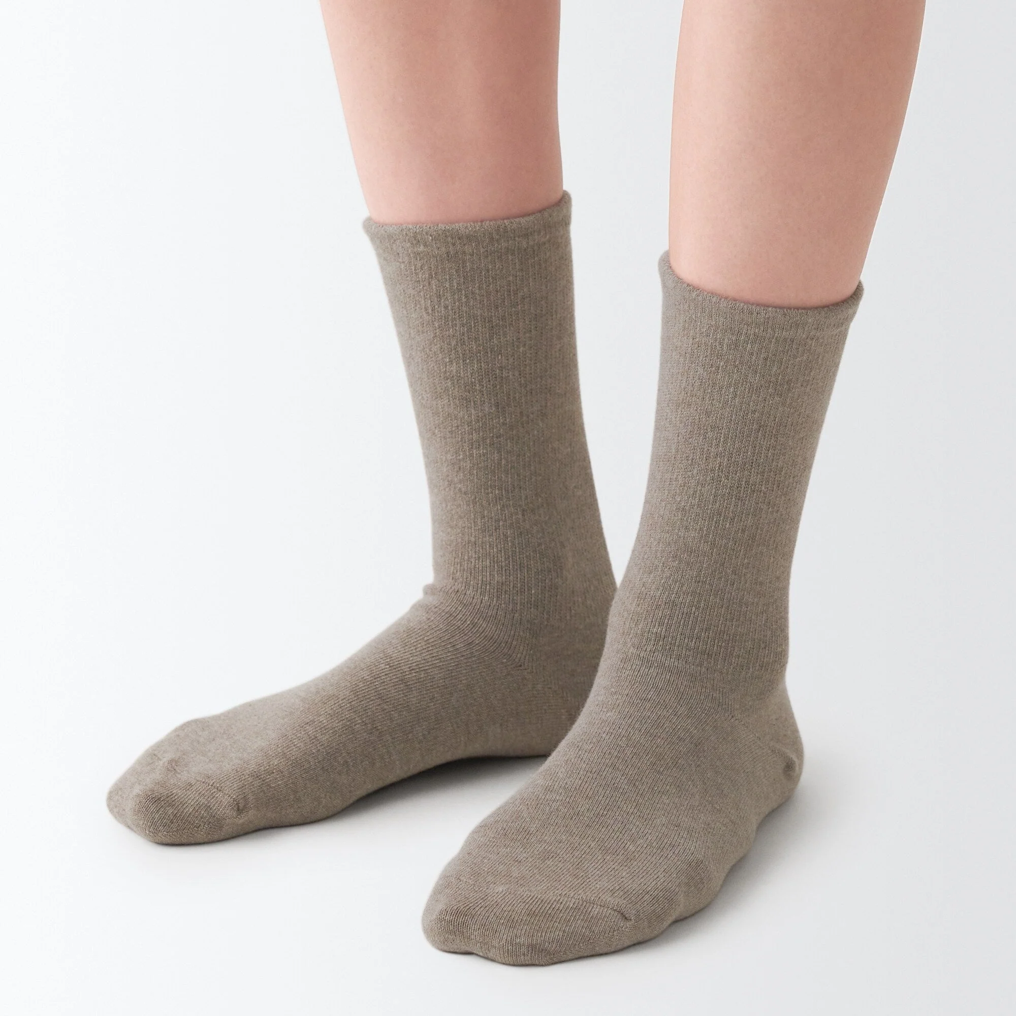 Right Angle Loose Top Tapered Socks - Image 21
