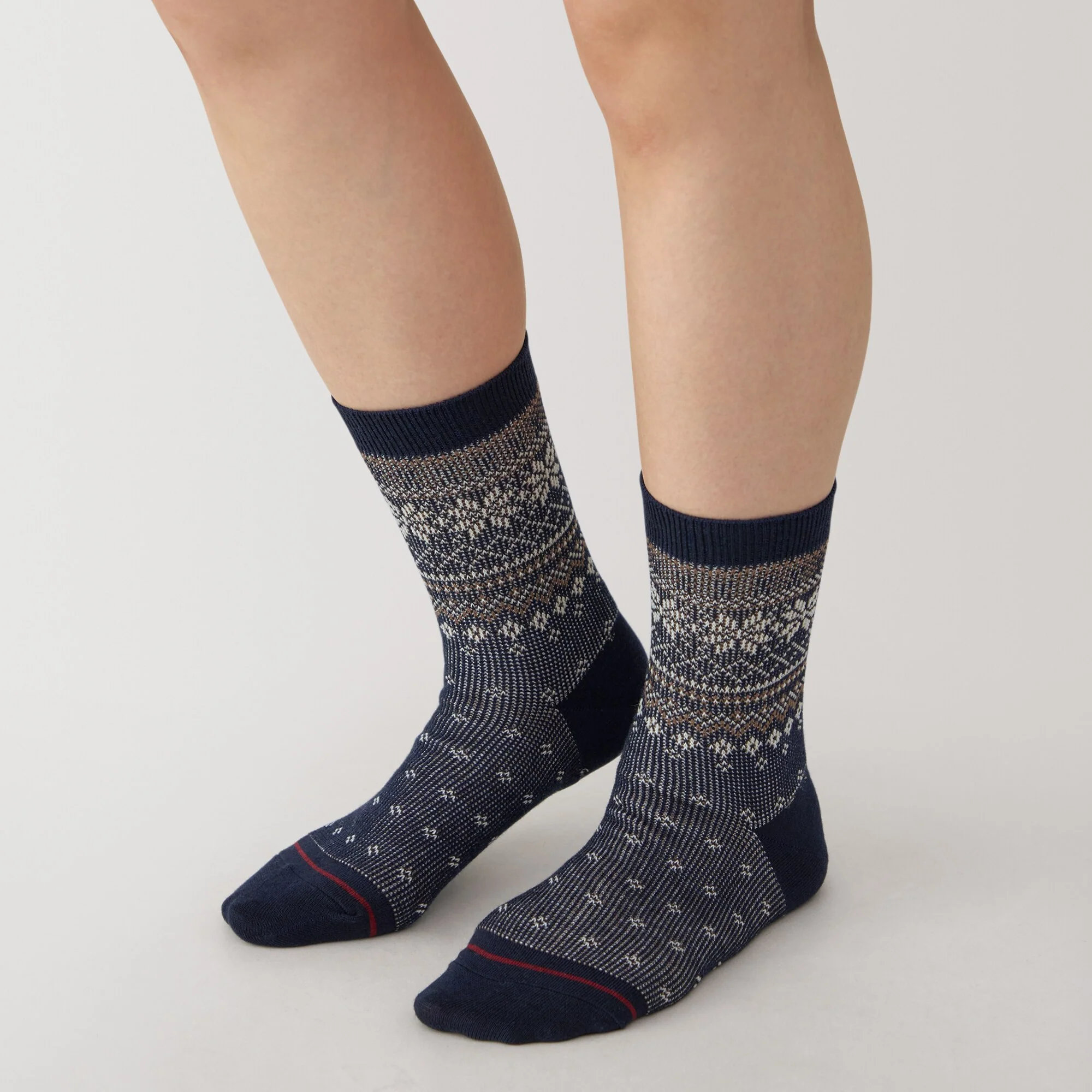 Right Angle Warm Pattern Socks - Image 4