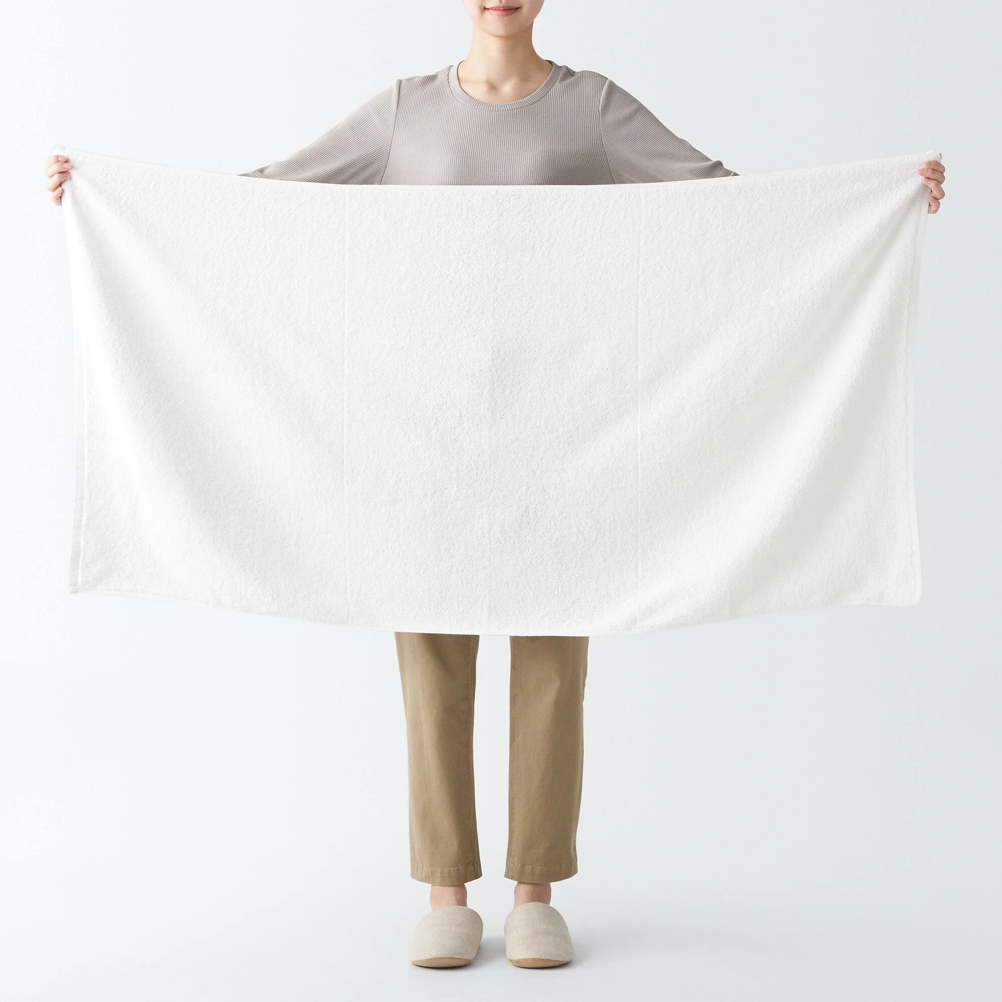 Soft Thin Large Bath Towel - Image 6