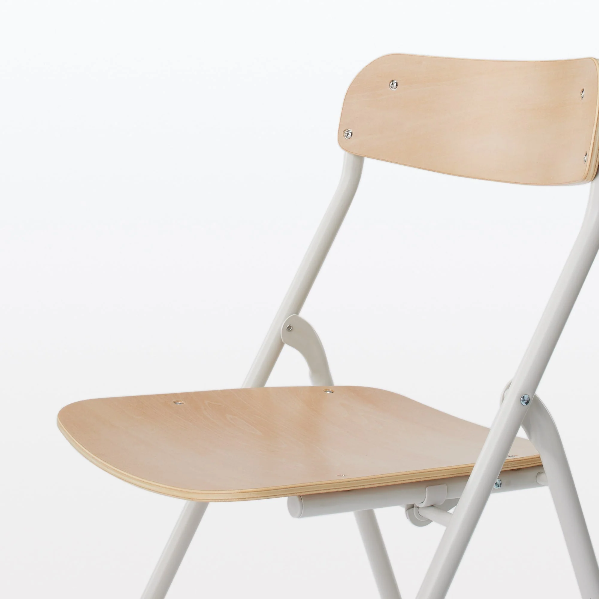 Steel Pipe Folding Chair with Wooden Seat - Image 6