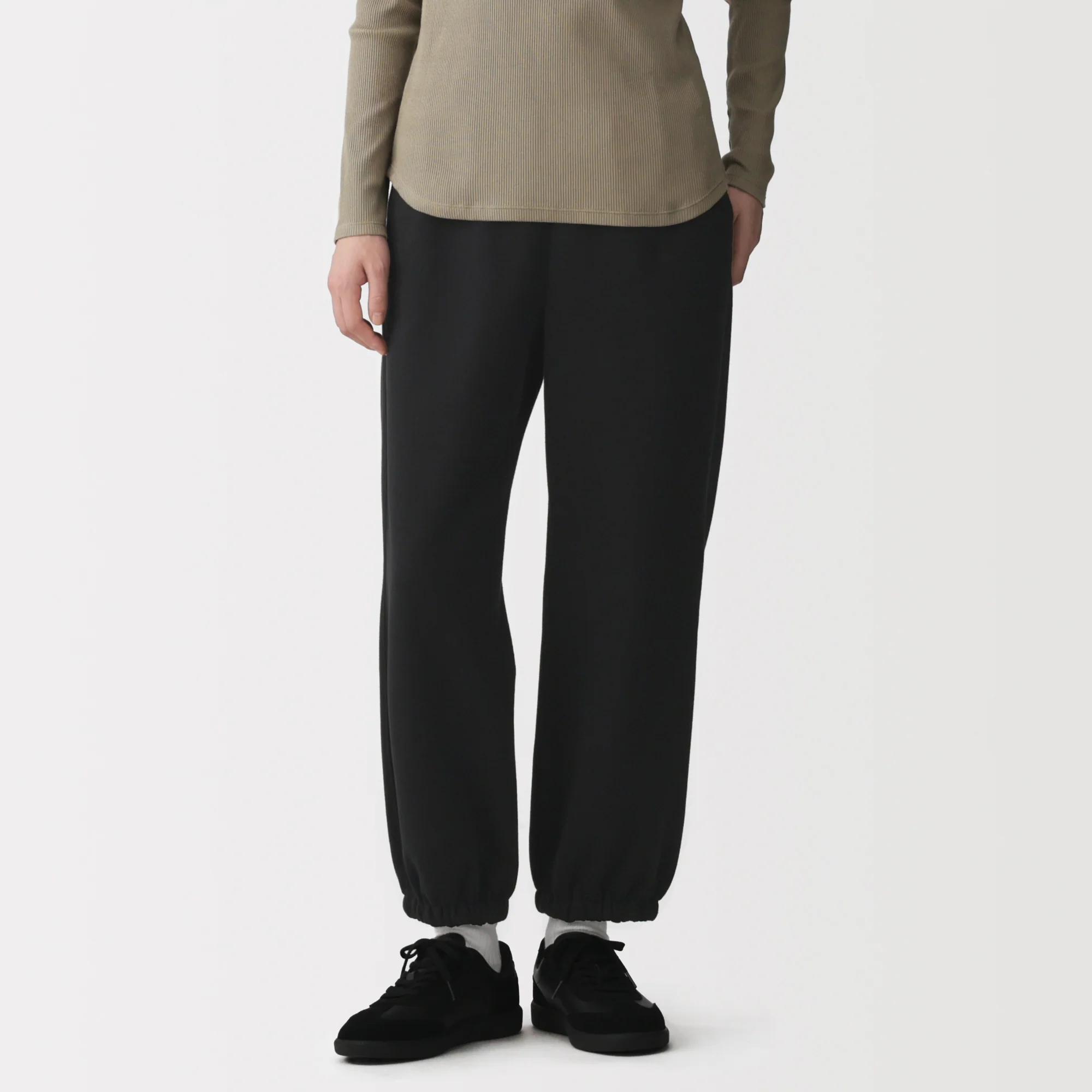 Sweatpants - Image 30
