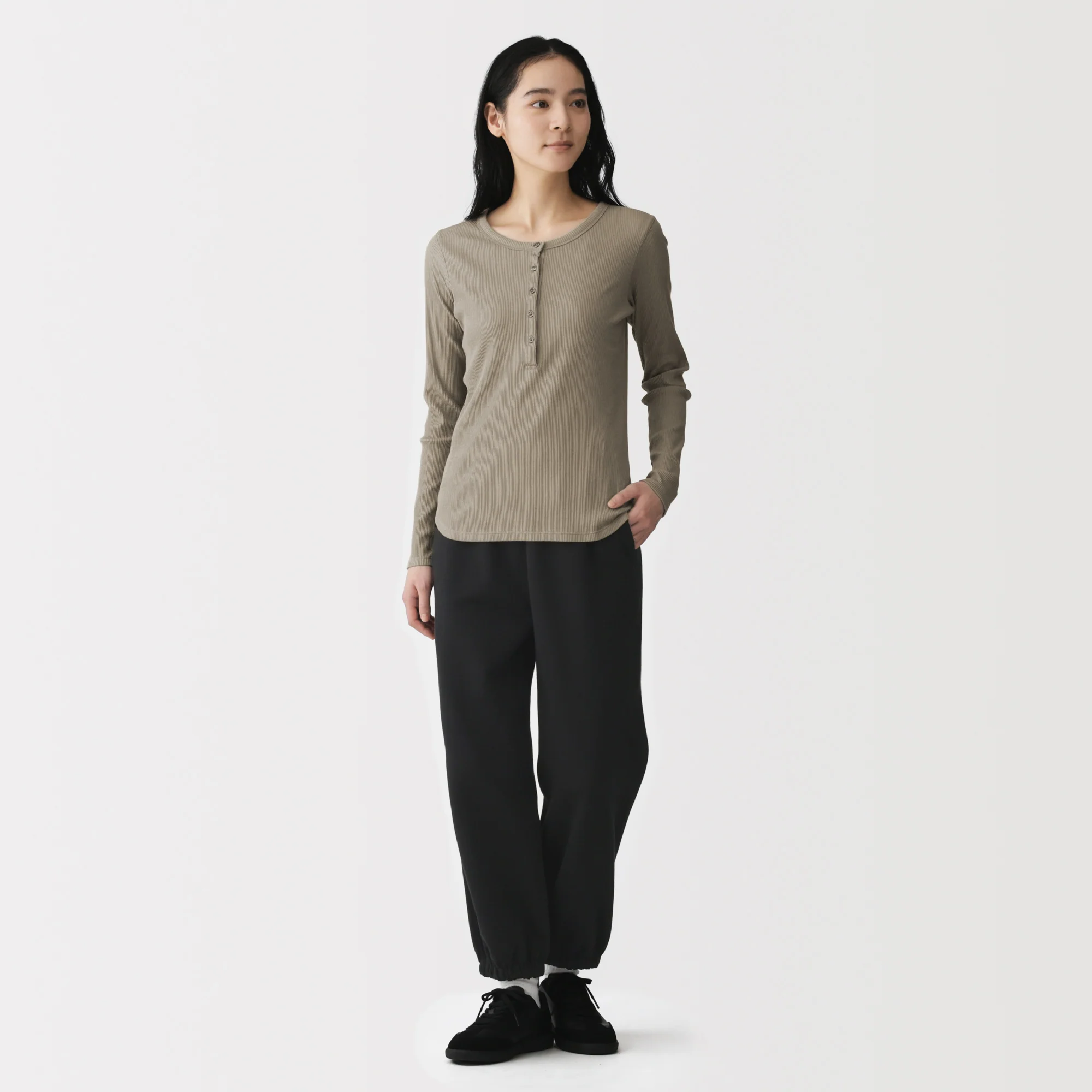 Sweatpants - Image 31