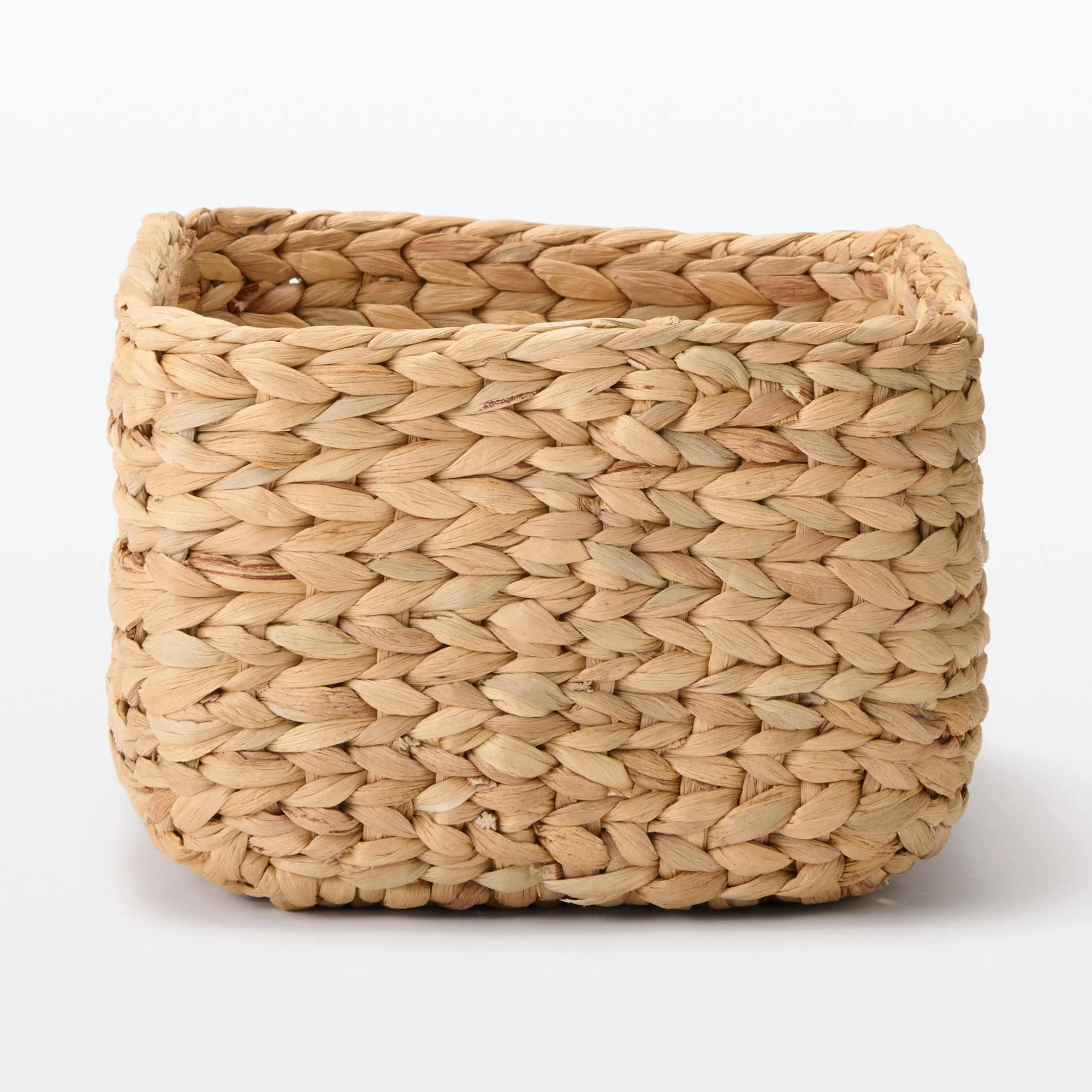 Water Hyacinth Basket - Rectangle - Medium W34 x D23 x H16 cm - Image 4