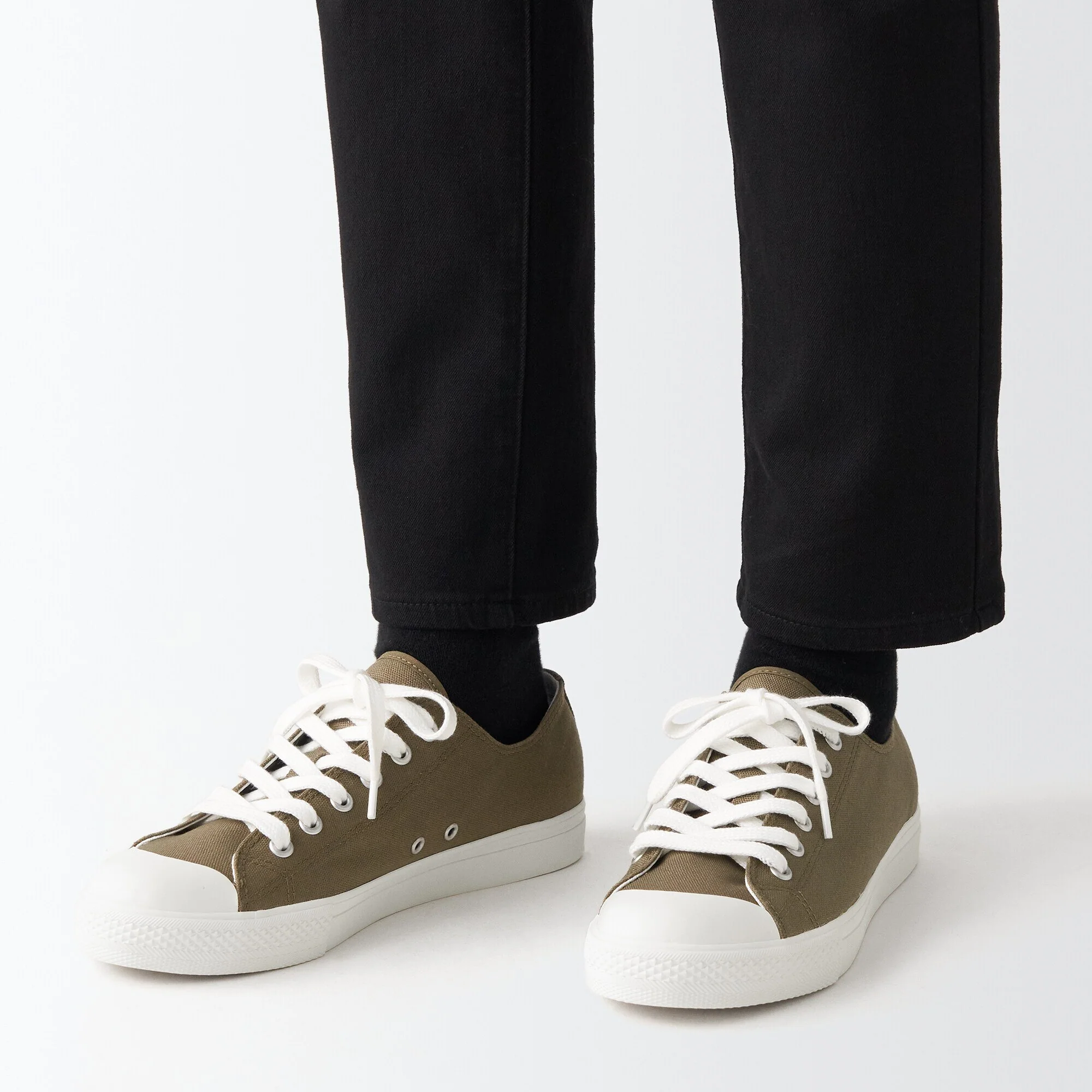 Water Repellent Cushioned Sneakers with Laces Olive Green - Image 4