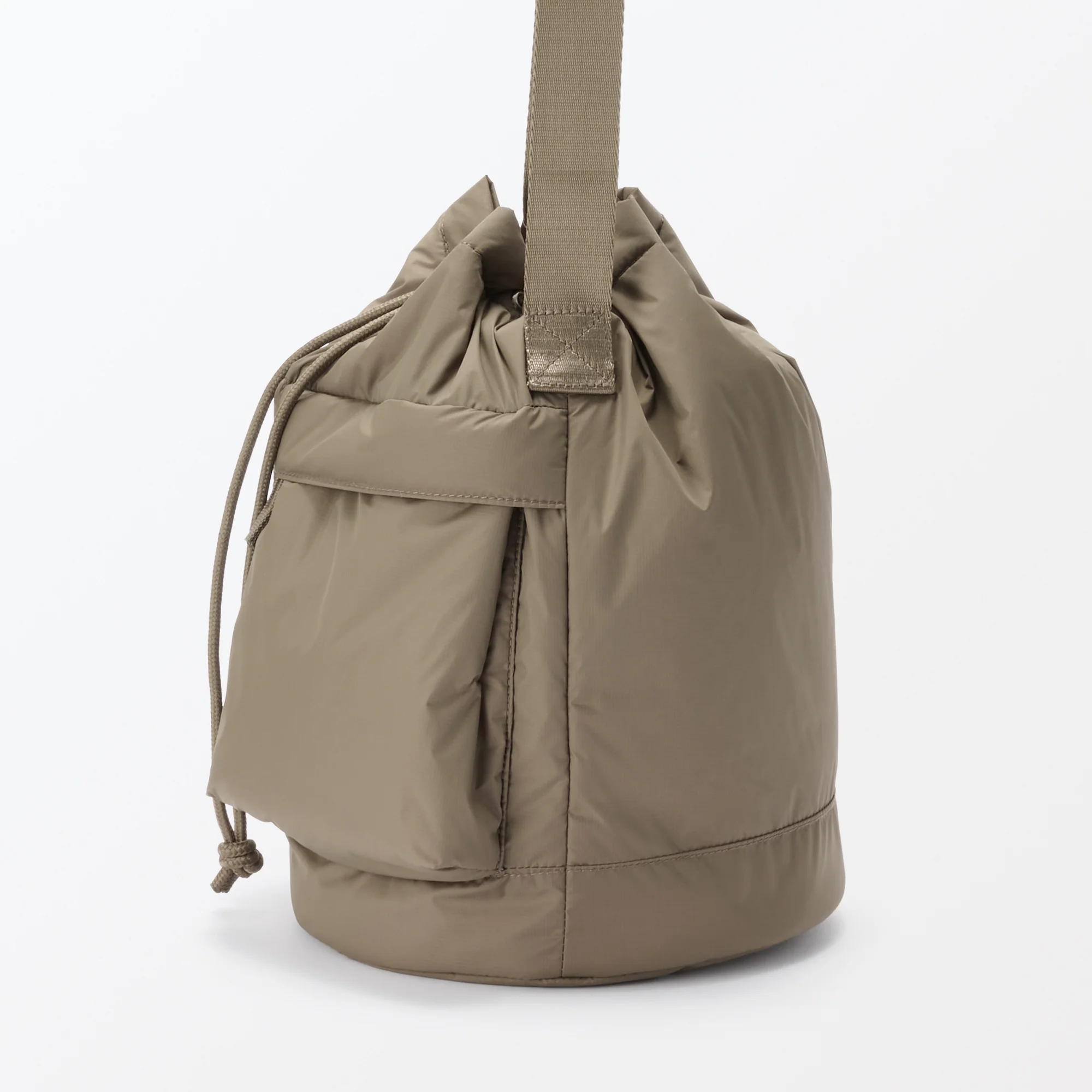 Water Repellent Padded Drawstring Bag - Image 17