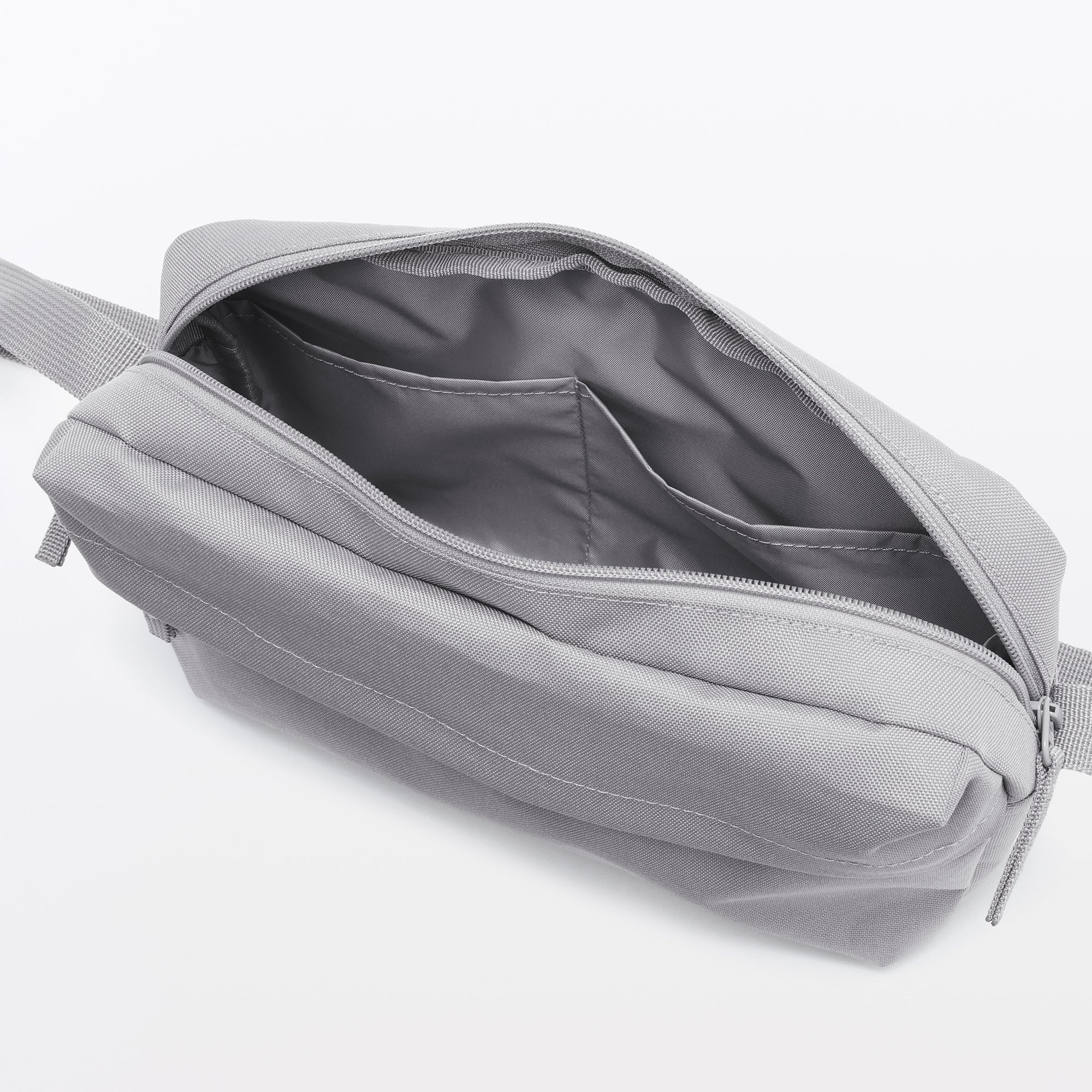 Water Repellent Shoulder Bag - Image 15