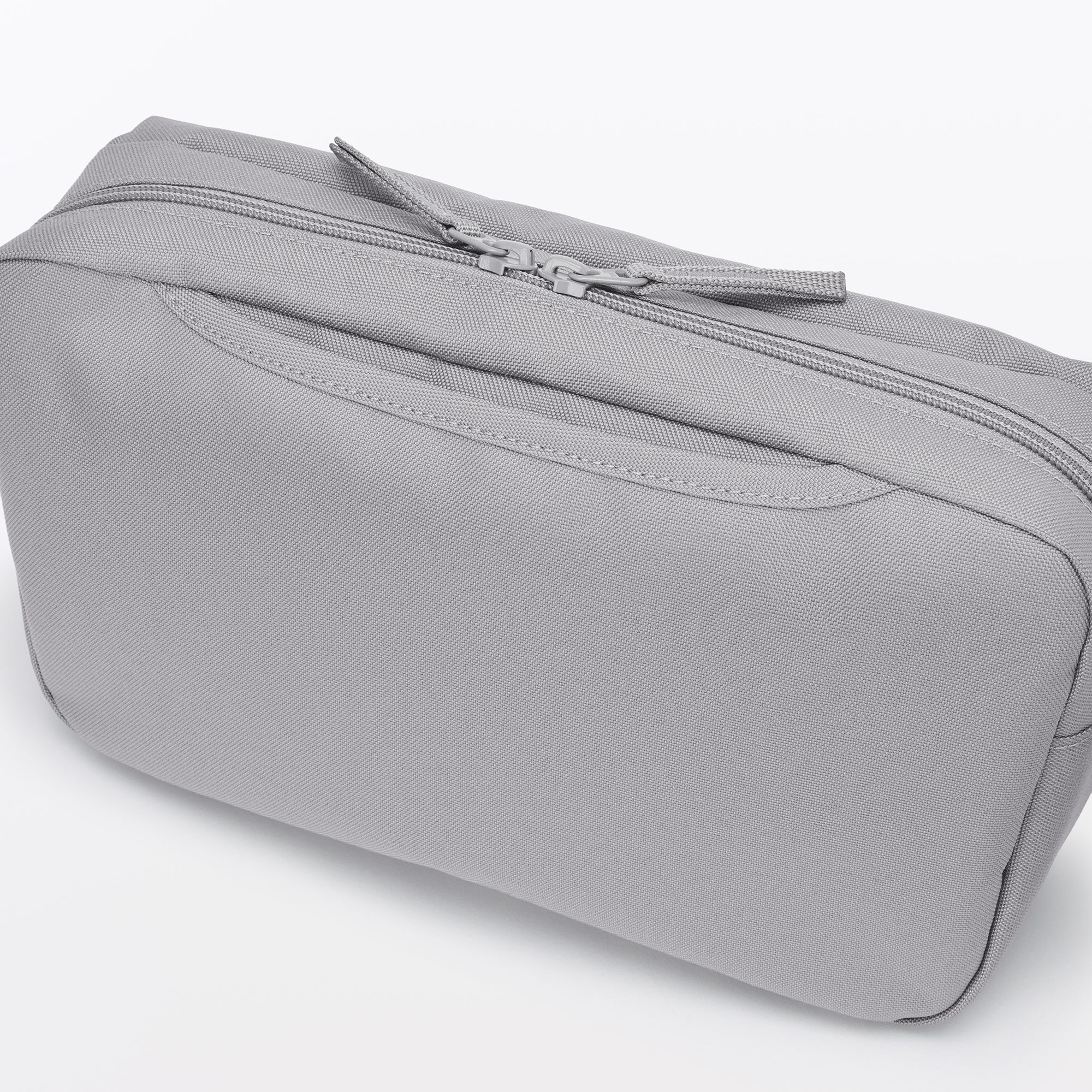 Water Repellent Shoulder Bag - Image 17