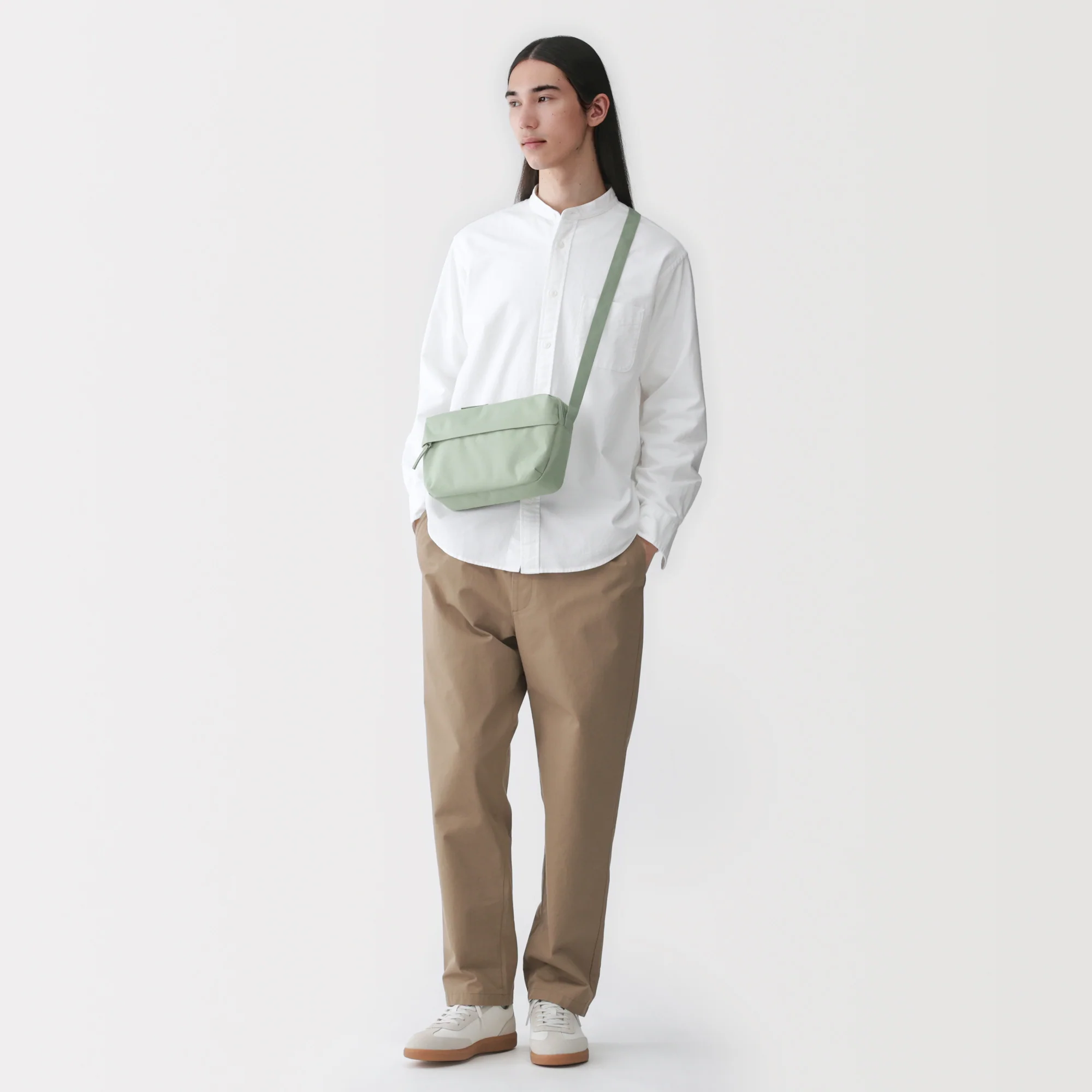 Water Repellent Shoulder Bag - Image 22