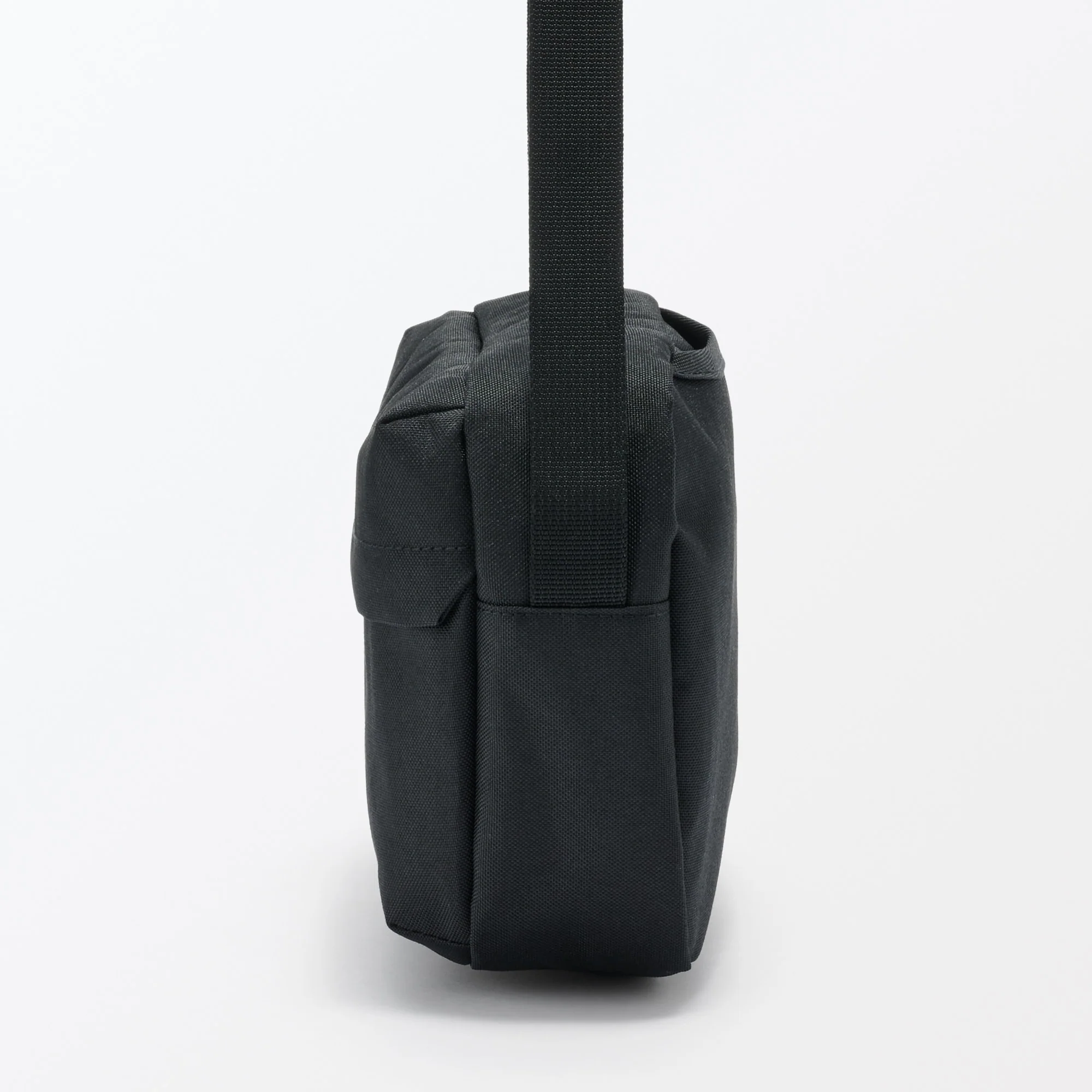 Water Repellent Shoulder Bag - Image 49