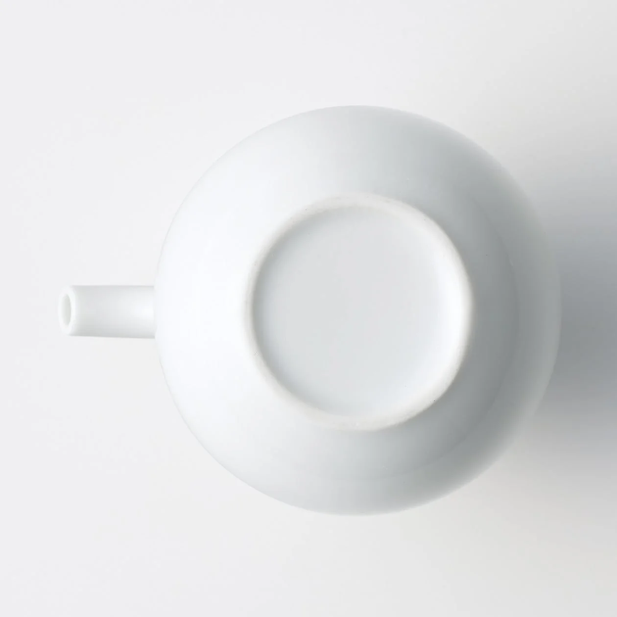 White Porcelain Sauce Pot - Image 4