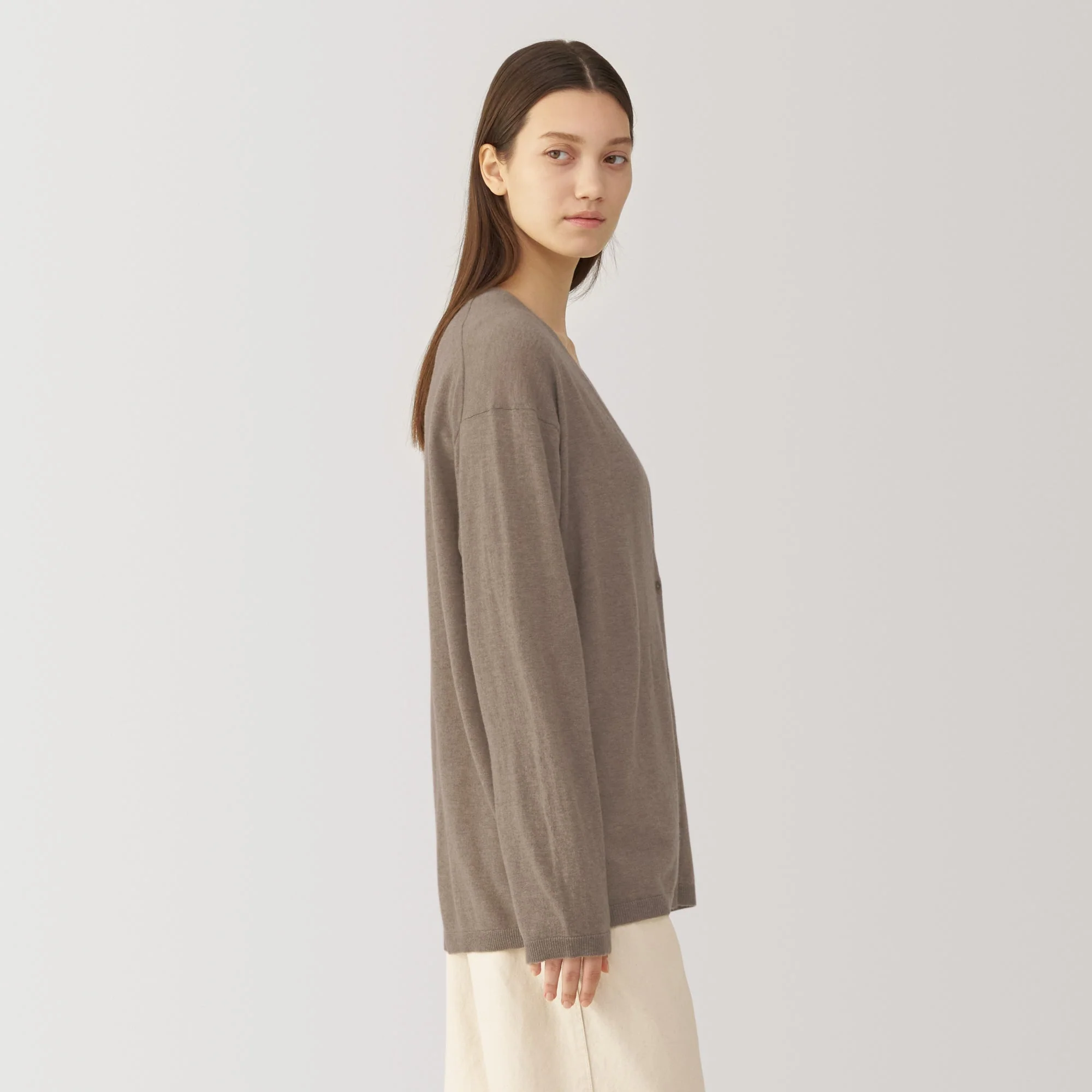Labo Women's Natural Cashmere V Neck Cardigan - Image 4