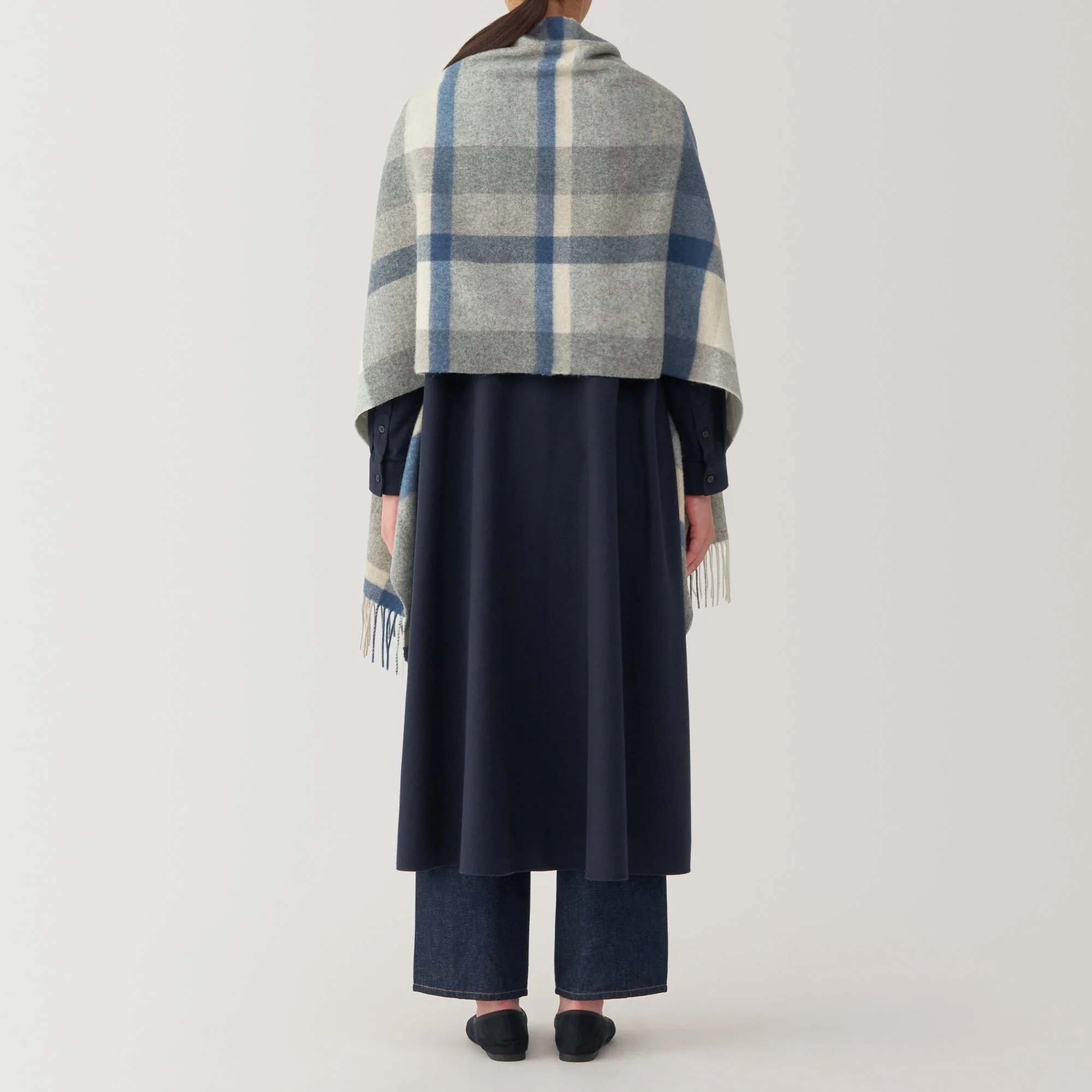 Wool Blanket Patterned Stole - Image 25