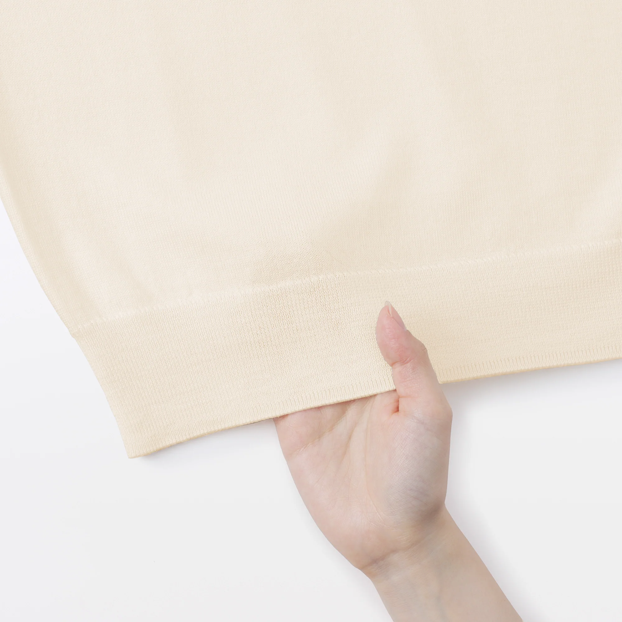 Wool High Neck Sweater - Image 40